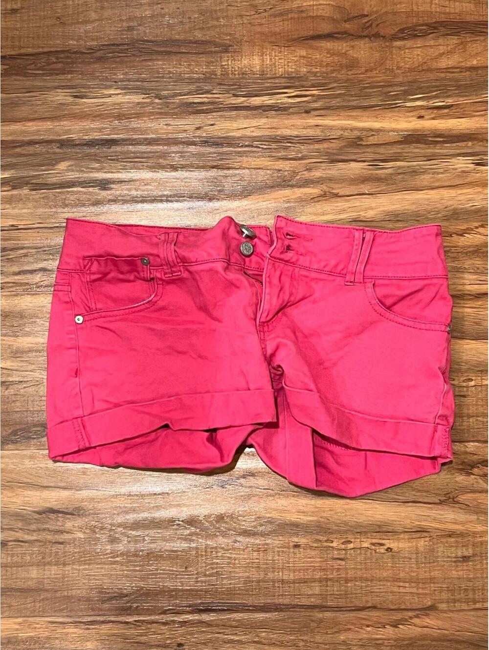 Indigo Rein Women’s Pink Cuffed Casual Shorts Size 5
